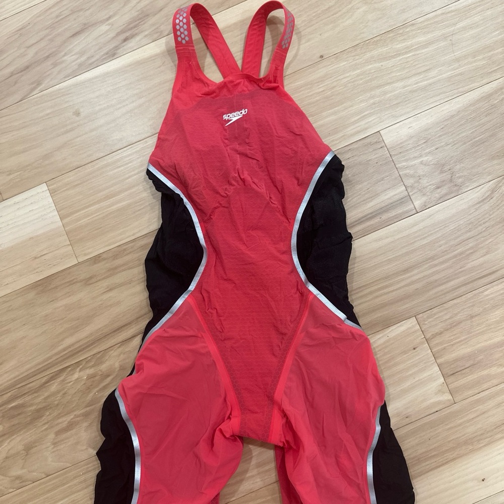 Speedo LZR Pure Intent Closed Back Kneeskin